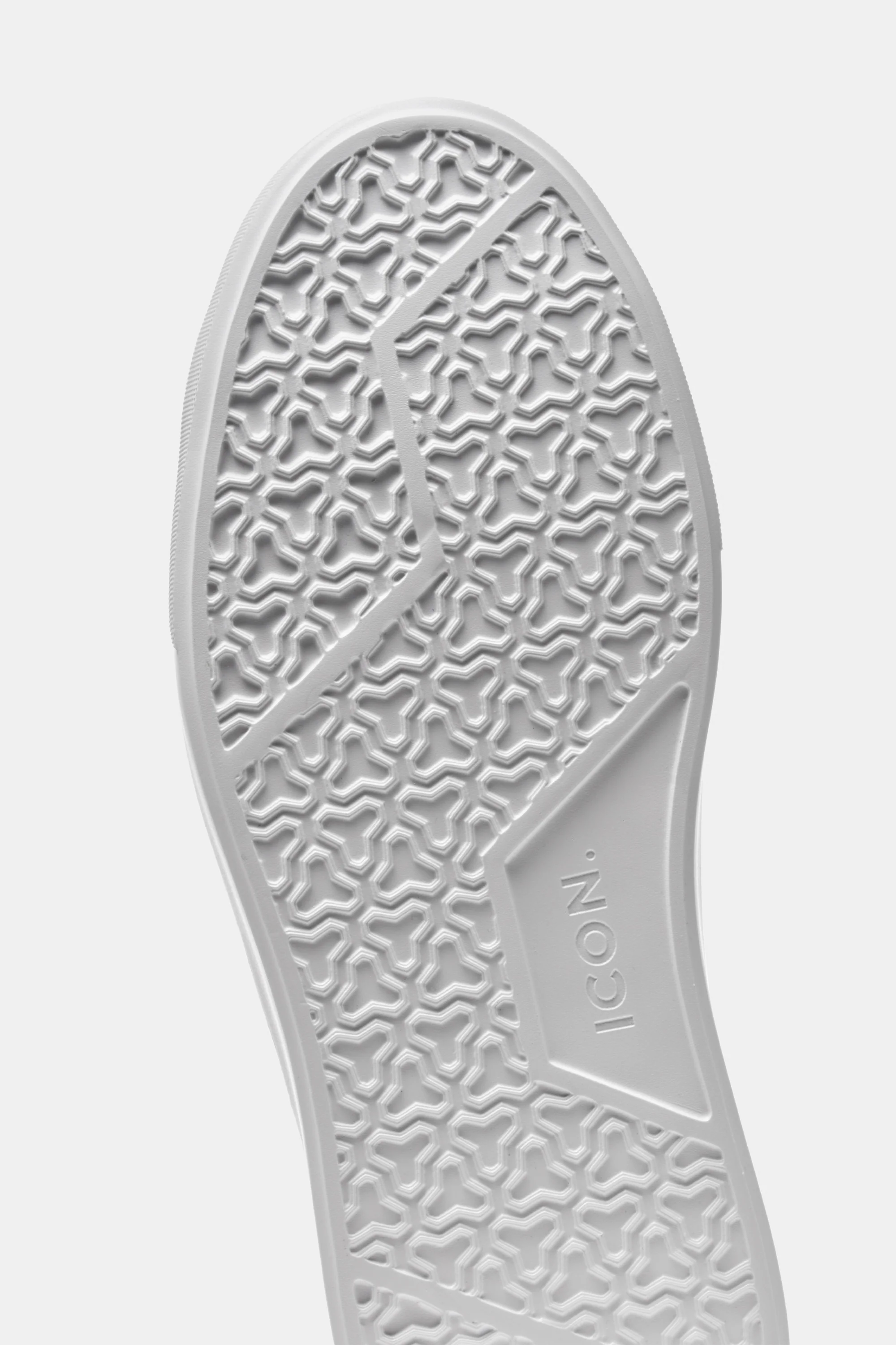 THE CLASSIC SUEDE TRAINER - Image 24