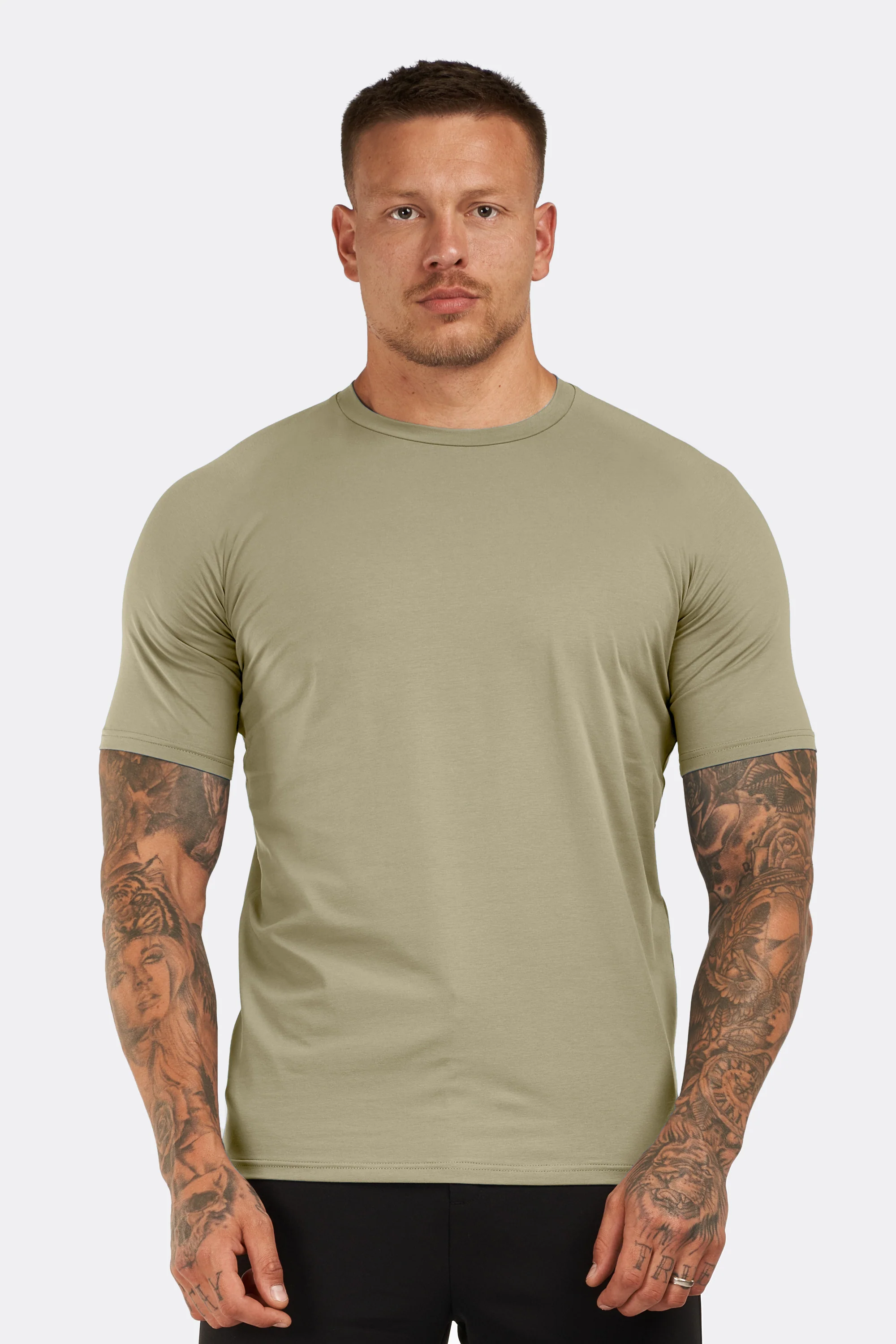 THE ESSENTIAL T-SHIRT - Image 11