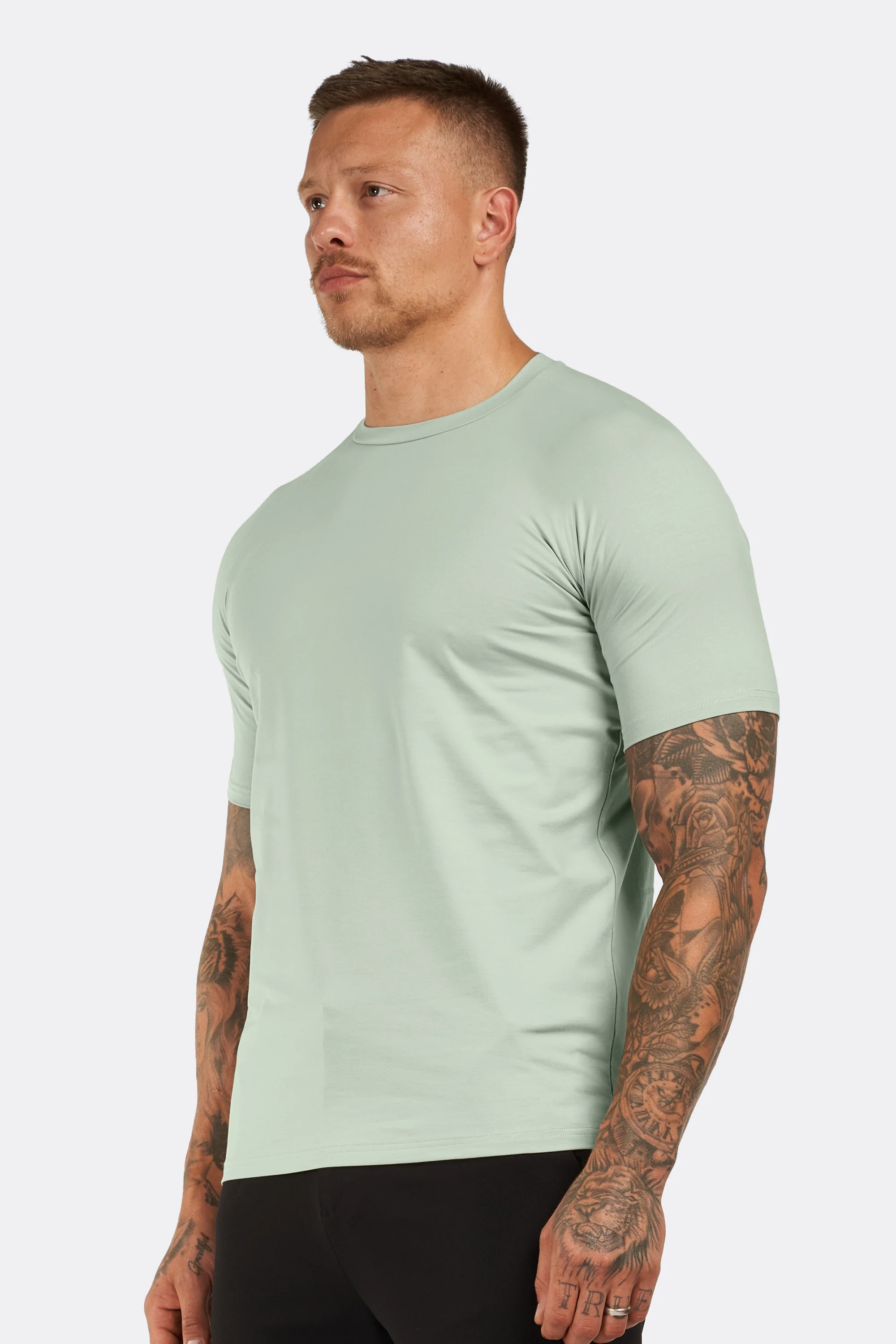 THE ESSENTIAL T-SHIRT - Image 19