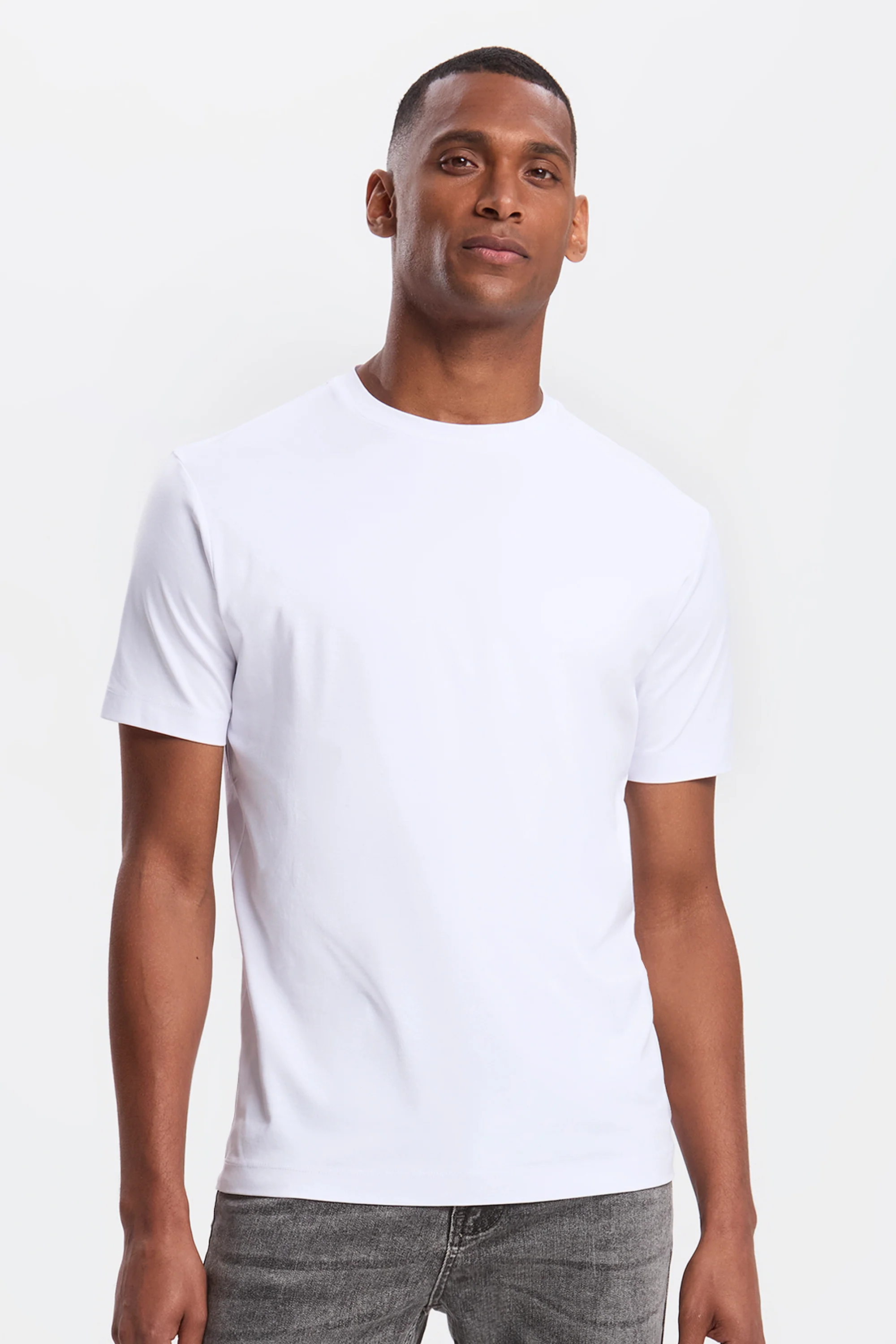 THE LUXE T-SHIRT - Image 31