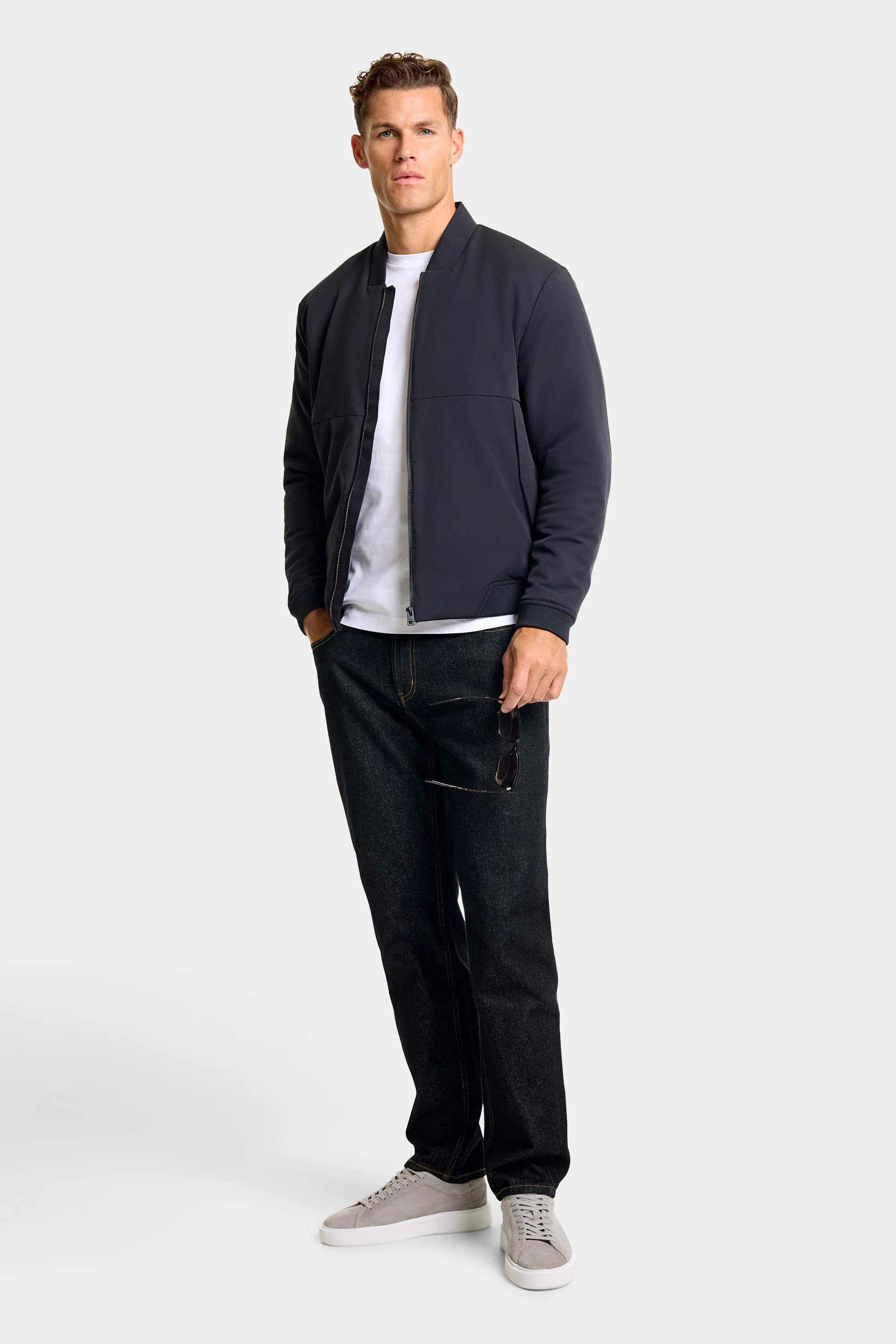 THE MODENA BOMBER - Image 3
