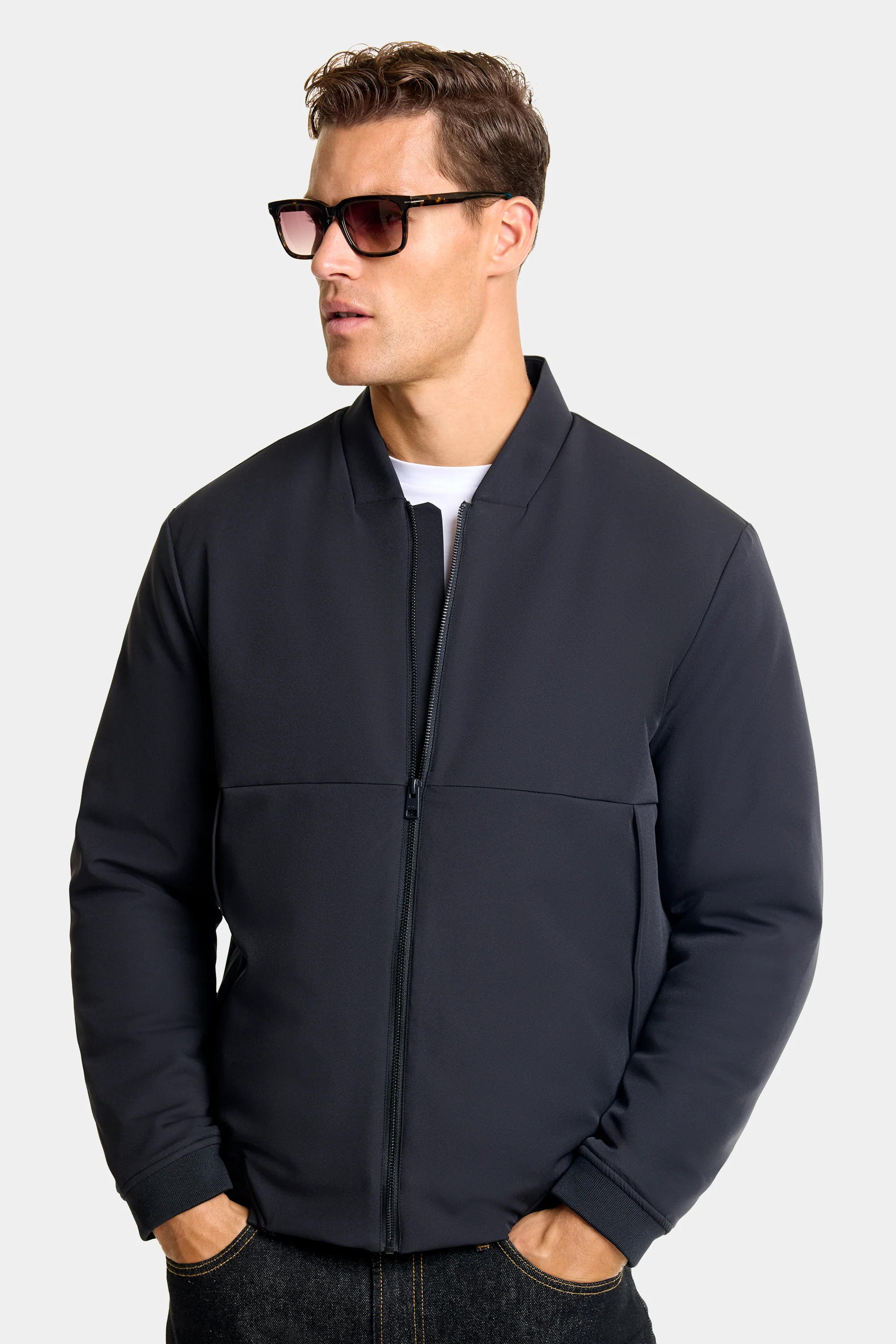 THE MODENA BOMBER - Image 6