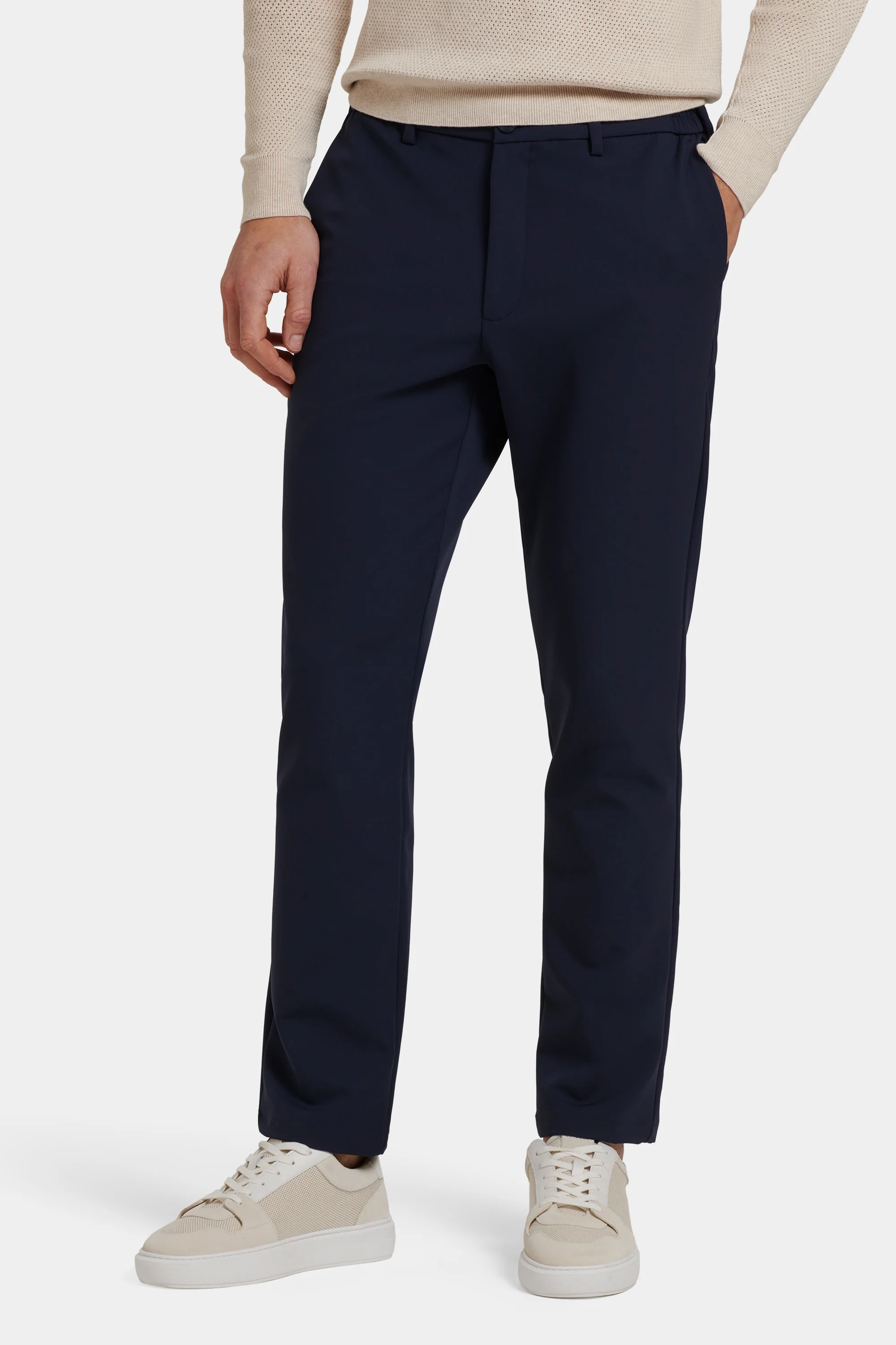 THE TECH PANTS - Image 5