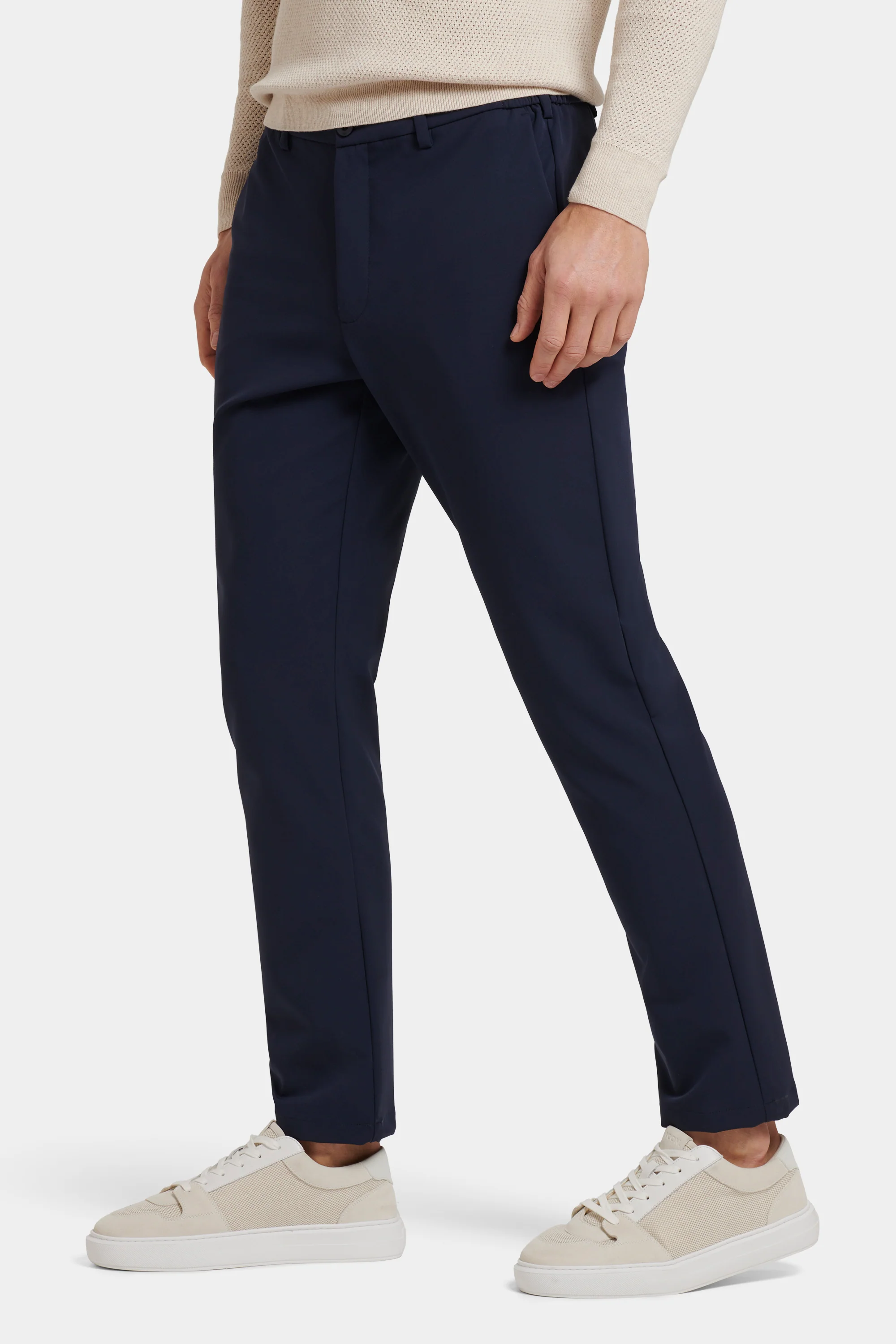 THE TECH PANTS - Image 7